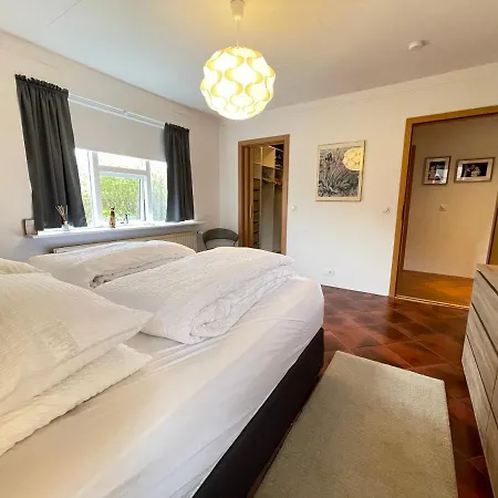 Holiday home Spacious And Cozy 4 Bedroom House In *